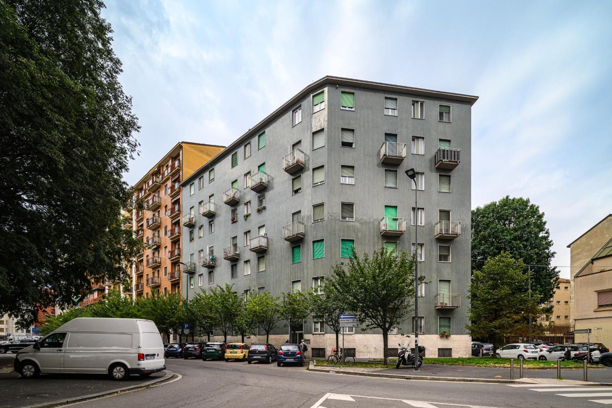Insubria 8-2 - Monolocale Cool Apartment Milan Bagian luar foto