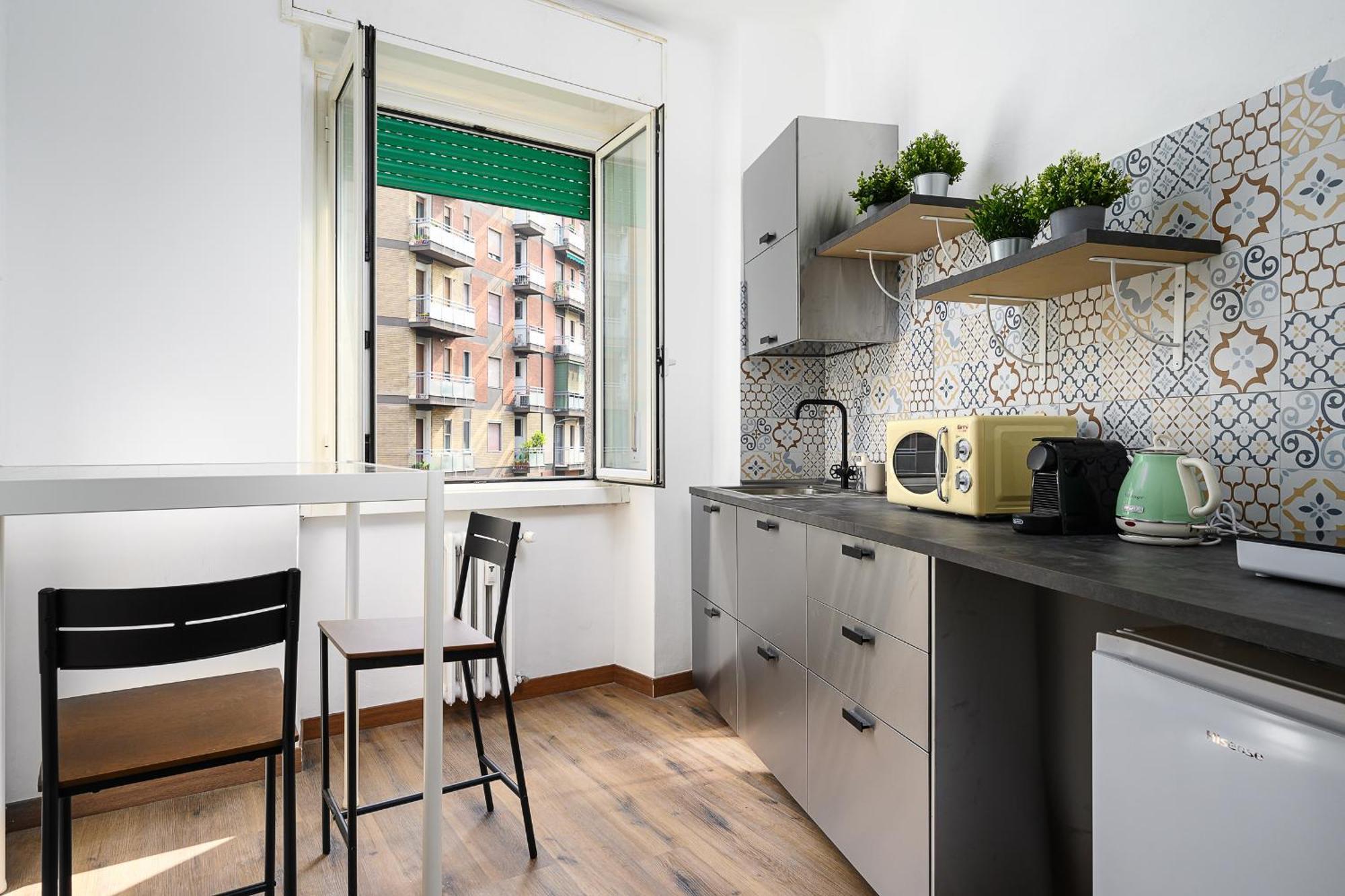 Insubria 8-2 - Monolocale Cool Apartment Milan Bagian luar foto