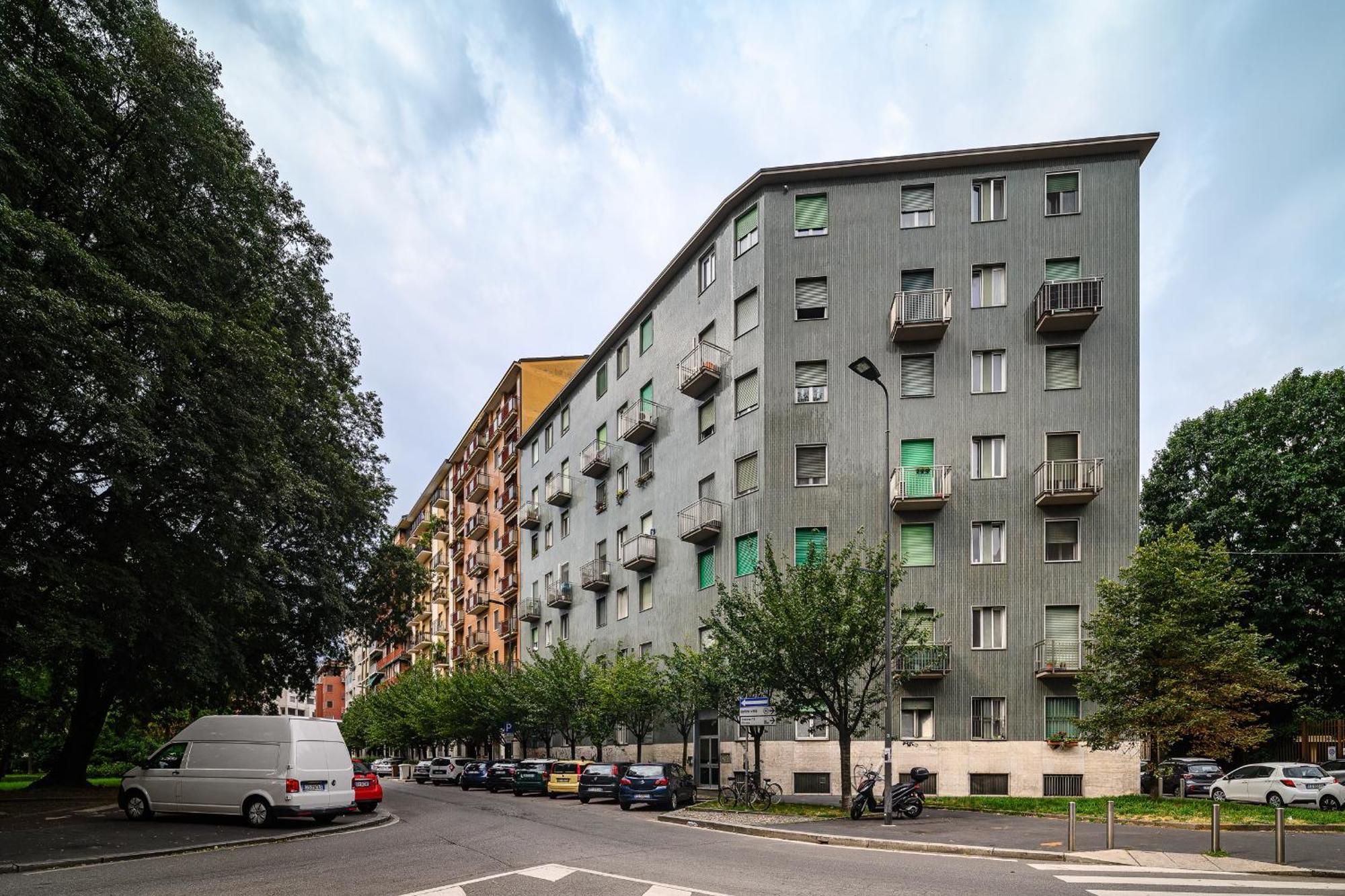 Insubria 8-2 - Monolocale Cool Apartment Milan Bagian luar foto